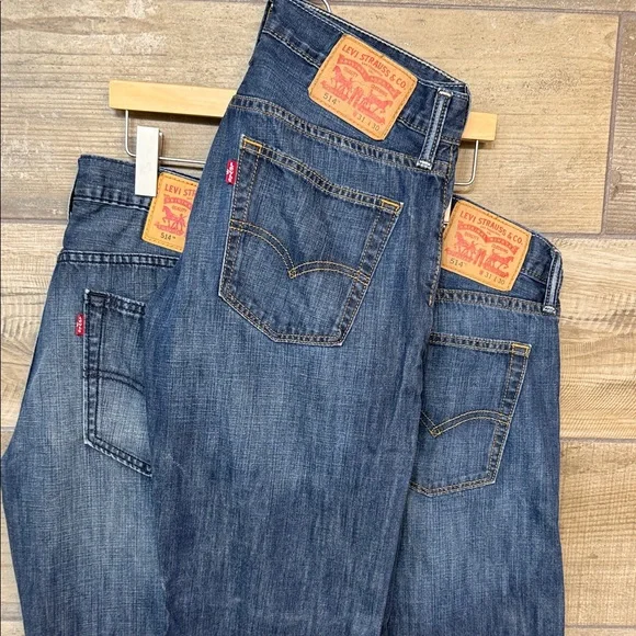 Levi's Relaxed Fit Dark Blue Jeans